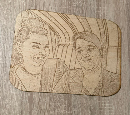 Ihre Erinnerungen in Holz graviert