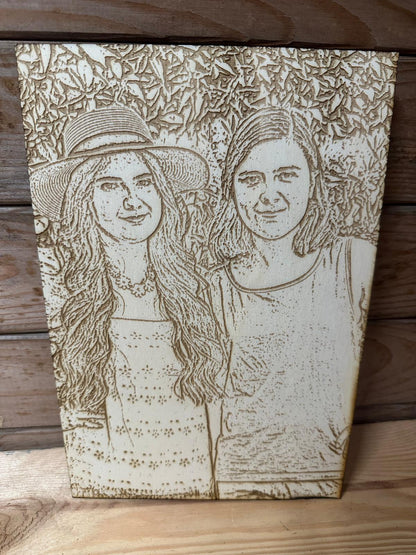 Ihre Erinnerungen in Holz graviert