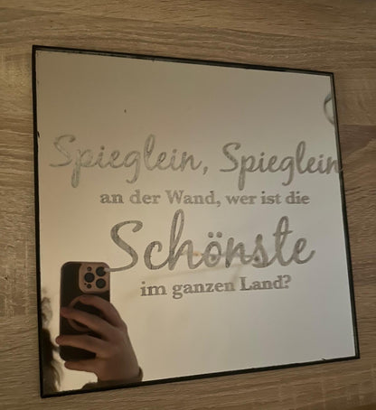 Persönliche Spiegelgravuren